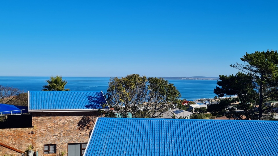 3 Bedroom Property for Sale in Dana Bay Western Cape